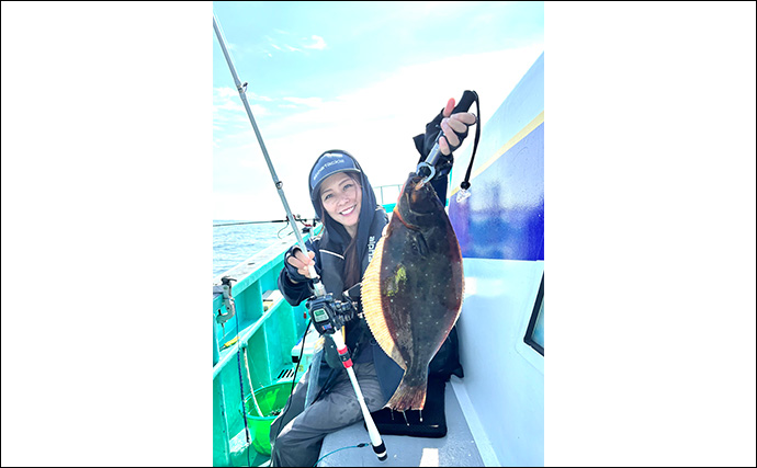 「イワシ泳がせてドラグがジー！」3.2kg良型ヒラメ浮上【千葉・忍丸】大型狙い撃ち可能なタックルとは