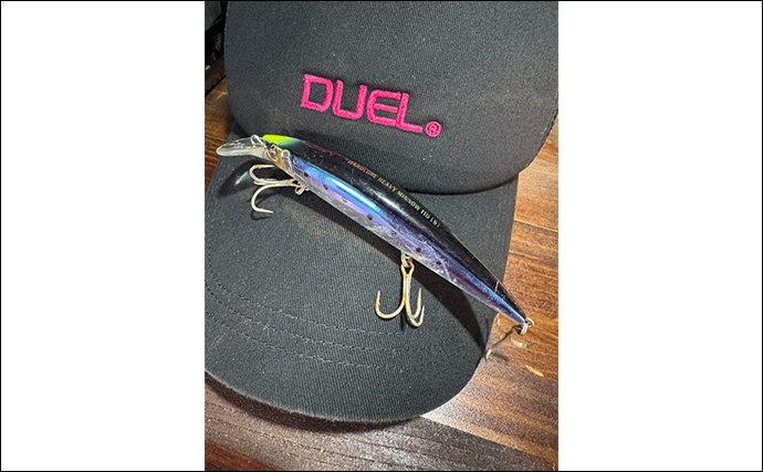 オフショアキャスティングで11kg良型ブリ浮上！【熊本・天草】シンペンで表層狙い撃ち