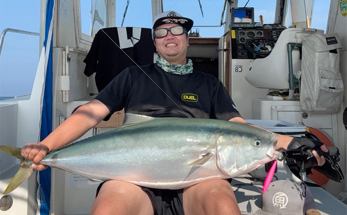 オフショアキャスティングで11kg良型ブリ浮上！【熊本・天草】シンペンで表層狙い撃ち