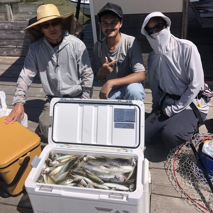 相模湾でキハダ37kg超ゲット！ようやくコマセに反応アリ？【全国の釣果速報6選】