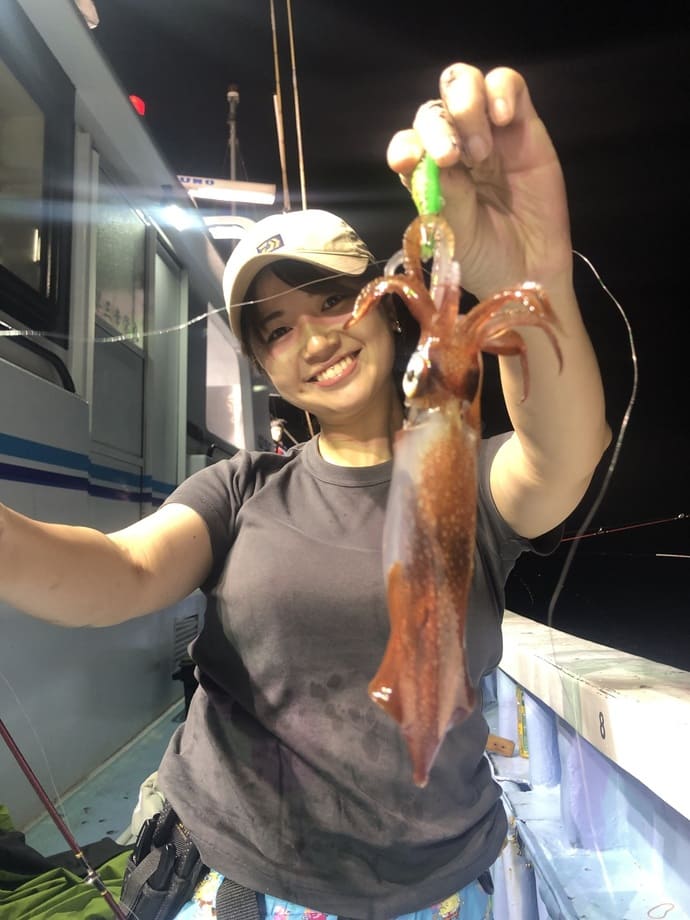 全国各地で＜晩夏のイカ釣り＞好調　厳しい残暑は夜釣りはいかが？【全国の釣果速報6選】