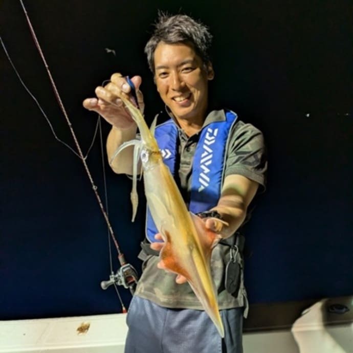 全国各地で＜晩夏のイカ釣り＞好調　厳しい残暑は夜釣りはいかが？【全国の釣果速報6選】