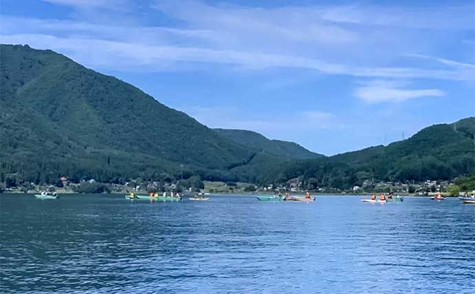 「秋の木崎湖でワカサギ釣りを満喫！」最大11cm頭に573尾キャッチ【長野】