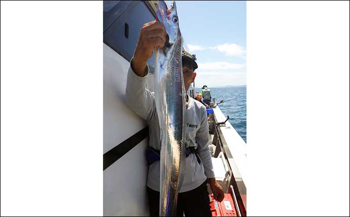 【沖釣り釣果速報】ズラ〜ッとマダイが勢揃い！マダイ便で良型含む数釣りに成功（大分・熊本）