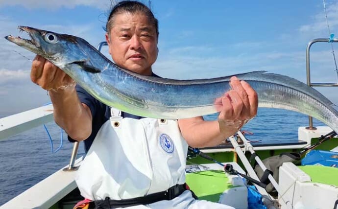 「ドラゴン級も登場！」走水沖のテンビンタチウオ釣りで船中トップ52尾【神奈川】