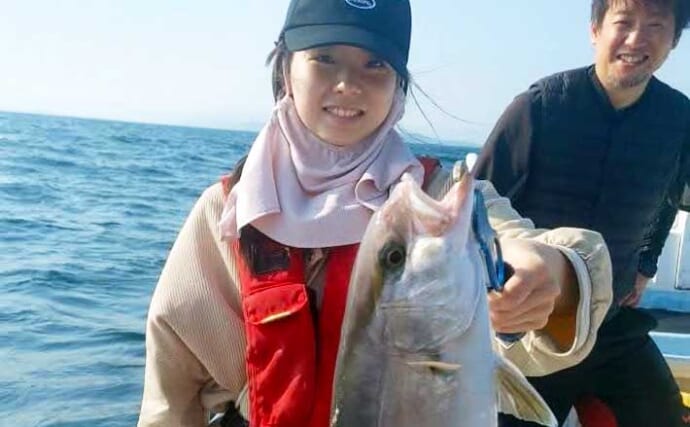 【沖釣り釣果速報】家族で大興奮！落とし込み釣りでネリゴ入れ食い＆青物乱舞（福岡）