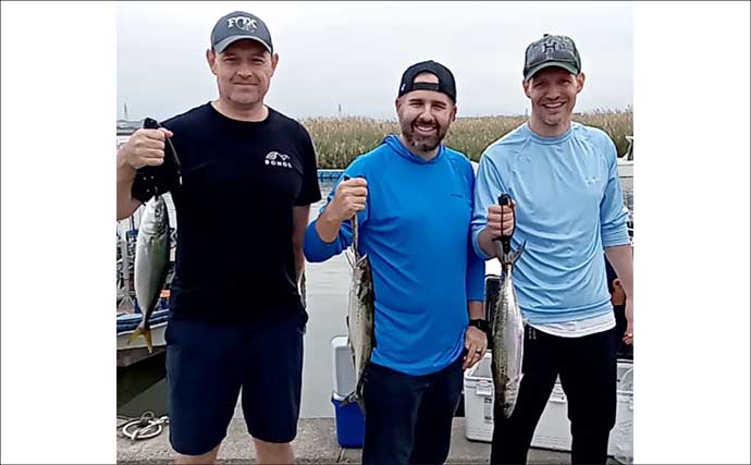【沖のルアー釣果速報】持ち上がらないほどの重量感！ジギング船で7kg超えブリ手中に歓喜（愛知）