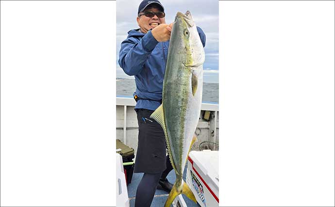 【沖のルアー釣果速報】持ち上がらないほどの重量感！ジギング船で7kg超えブリ手中に歓喜（愛知）