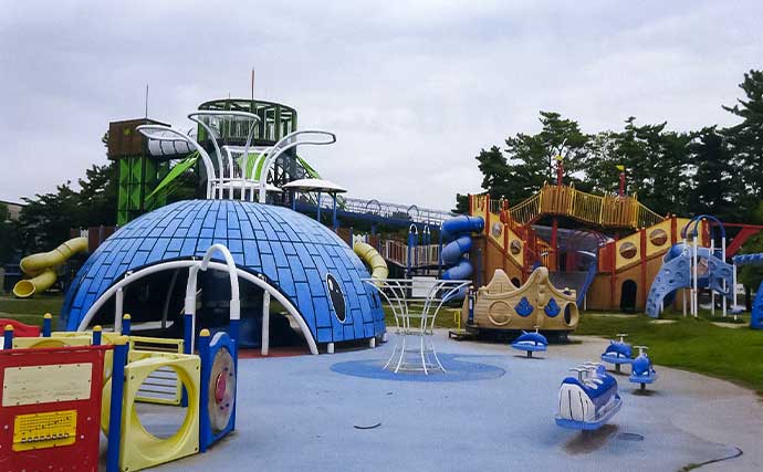 「秋晴れの運河でハゼ連発！」霞ケ浦緑地公園のちょい投げ釣りで32匹手中【三重】