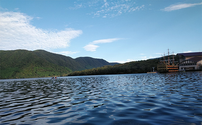 「深場が狙い目！」芦ノ湖ワカサギ釣りガイド【神奈川】温泉＆グルメも楽しめる人気フィールド