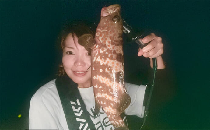 ロックフィッシュゲームでキジハタ手中【熊本・上天草】投げ釣りでは25cm級デカギスも登場