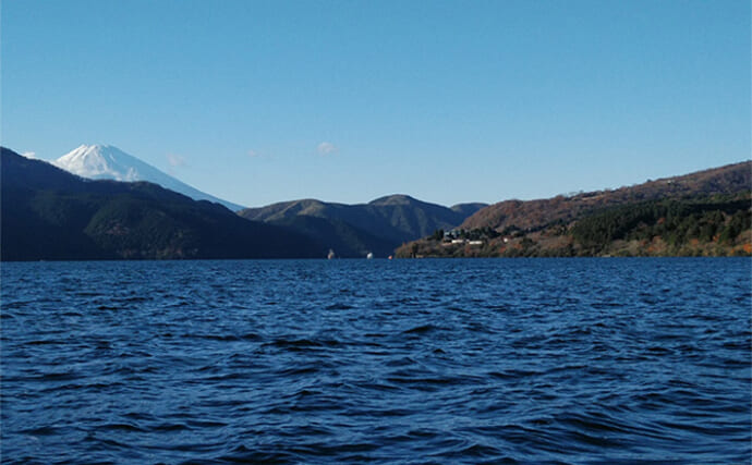 「深場が狙い目！」芦ノ湖ワカサギ釣りガイド【神奈川】温泉＆グルメも楽しめる人気フィールド