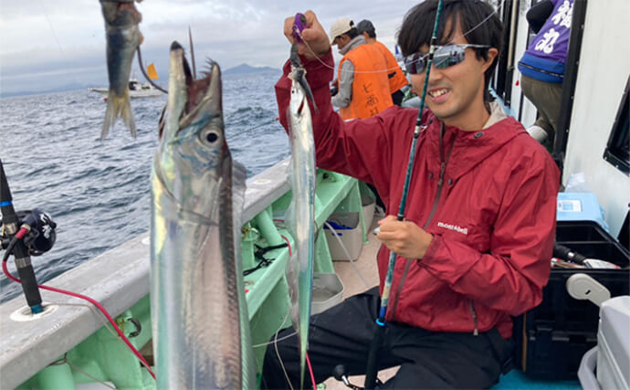 伊良湖水道タチウオ釣りで28本キャッチ【愛知・七福丸】天秤とテンヤどちらも連発！