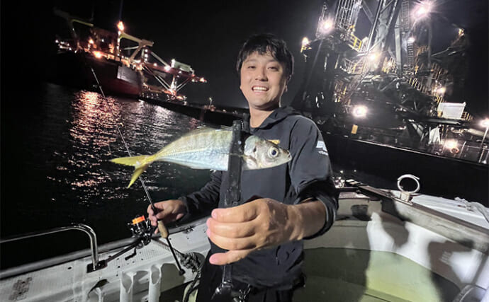 ボートアジングで27cm頭に良型アジ入れ食い！【北九州】軽量ジグヘッドと小型ワームが的中