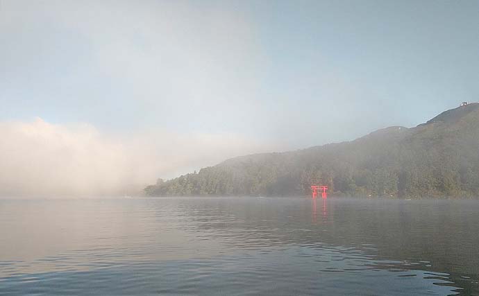 芦ノ湖のボートワカサギ釣りで667尾達成！【神奈川】最大11.5cm＆時速100尾の爆釣劇
