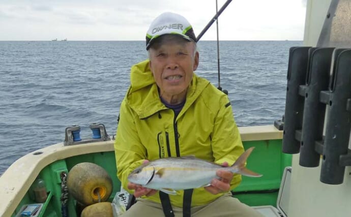 相模湾のLT五目釣りでイナダ52cm＆カンパチ48cm浮上！【神奈川】根魚も登場で多彩な魚種を手中