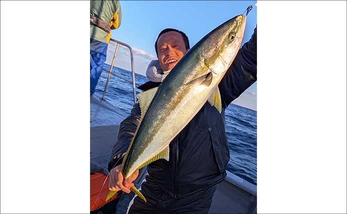 【沖釣り釣果速報】竿頭は24匹！越前沖のナイトティップランで良型交じりにアオリイカ爆釣（北陸）