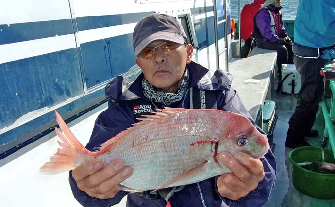 外房片貝沖のハナダイ釣りで40cm級交じりの爆釣劇！【千葉】規定数50尾到達者も