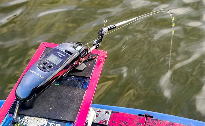 高滝湖のボートワカサギ釣りで39尾キャッチ【千葉】厳寒前で群れが薄く食いも渋め