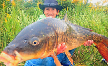 淡水五目釣りで91cm大型ゴイを手中【常陸利根川】ダントウボウとアメナ…