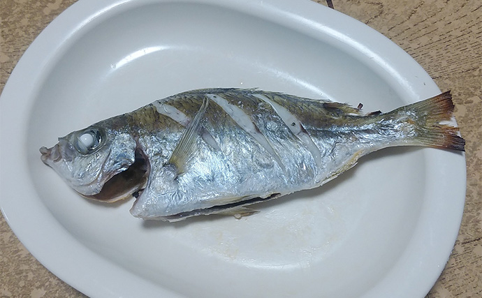 釣魚で作る「シンプル」レシピ：クロサギの素焼き　ポン酢を少し垂らして