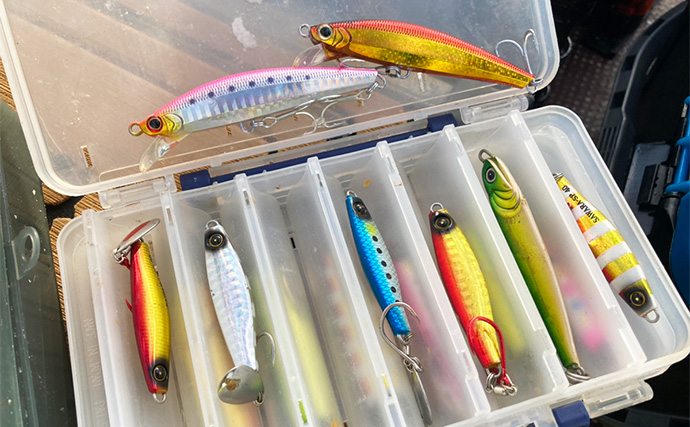 奥伊勢湾のサワラキャスティングゲームで60cm本命と対面成功　ブレード付きジグにヒット