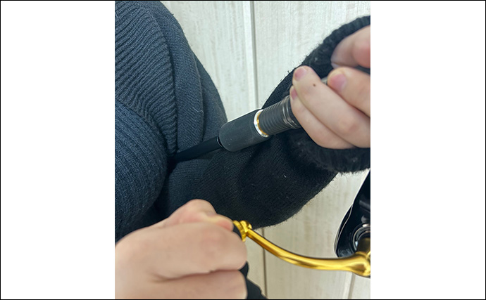 女性にLSJのタックルを持たせてみた　疲れにくいジャークのコツは脇にロッドを挟むこと