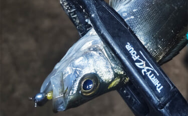 「針のカエシは釣りには不要！」 バーブレスフックの圧倒的なメリットとは…