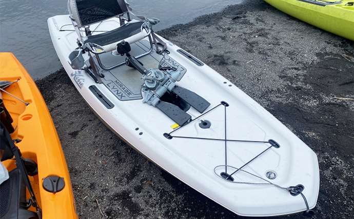 「今日だけ特別に釣りOK！」 水深120mの本栖湖にカヤックジギングで挑戦！