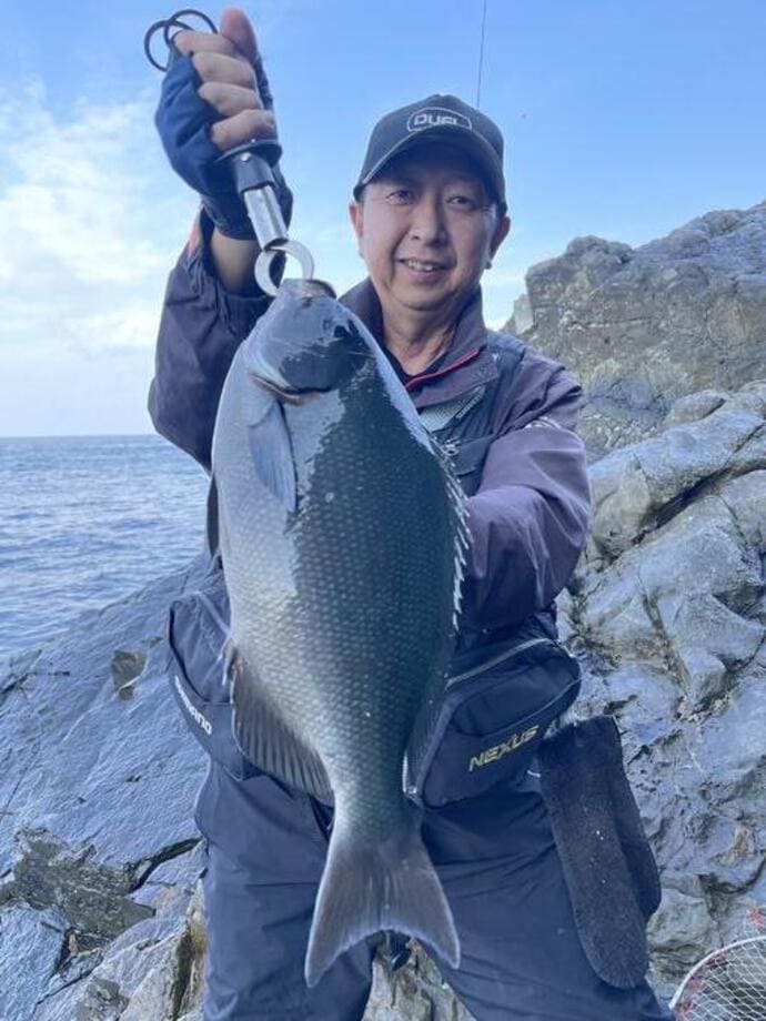 秋の釣りが各地で本格化！＜メジナ・シーバス・クロダイ＞好釣果が続出【全国の釣果速報6選】