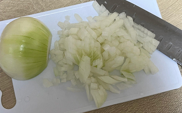 初めて釣った良型キビレで作る「鯛雑炊」レシピ　頑張って作ったのに味がしない？