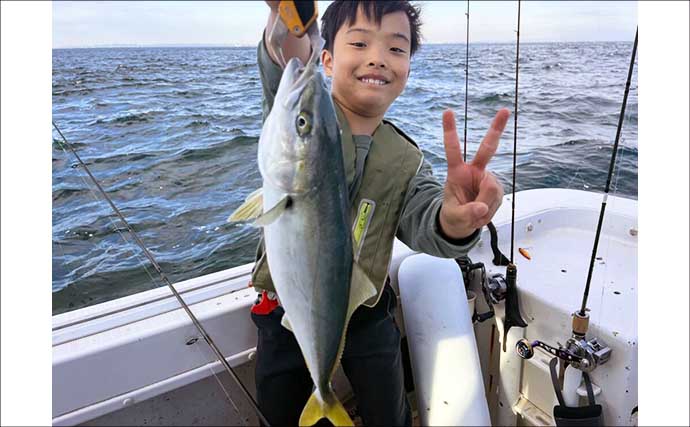 【沖のルアー釣果速報】親子で青物チャレンジ成功！ジギング船でハマチが入れ食い（愛知）