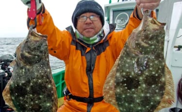 外房・大原の泳がせ釣りで良型ヒラメ続々！【千葉】4〜5kg級ヒットにマ…