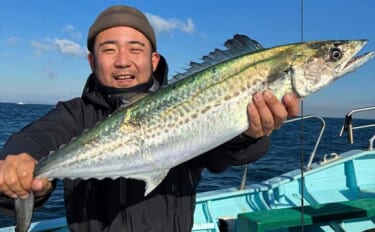 【沖のルアー釣果速報】良型サワラ浮上で青物ラッシュ　ジギング中心に好釣…
