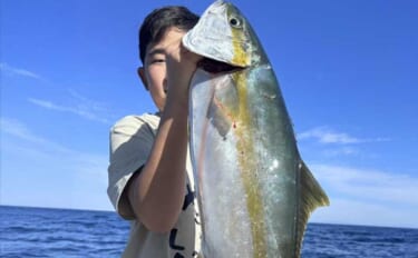 「ズドンと青物襲来！」若狭湾ジギング船で良型ブリ・ヒラマサを好捕【福井…