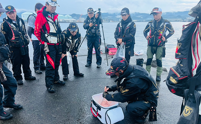 波止フカセ釣り講座に参加してみた【大分】チヌに良型クロにマダイと多彩釣果に笑顔