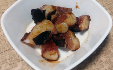 釣ったマダコで作る「疲労回復」レシピ：からしじょう油和え　半生がポイン…