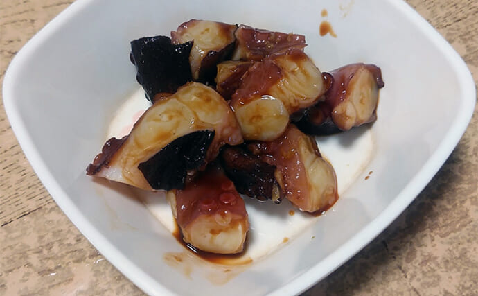 釣ったマダコで作る「疲労回復」レシピ：からしじょう油和え　半生がポイント