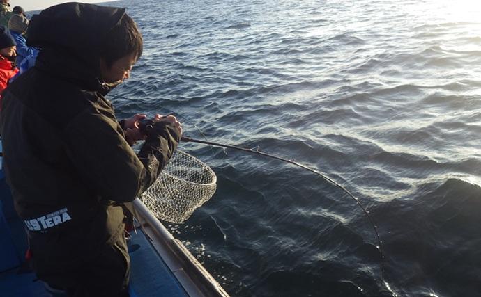部分解禁の鹿島沖ヒラメ釣りでトップ7匹！【大春丸】ゲストにマハタとイナダ