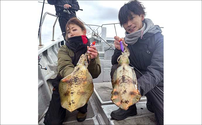 【沖釣り釣果速報】全員1kgアップ達成！ティップランで良型アオリイカ船中11匹（三重）
