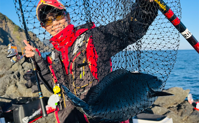 沖磯フカセ釣りで37cmクロを好捕！【大分・大和丸】30cm級クロは入れ食い