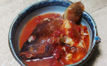 釣魚で作る「フレンチ風」レシピ：アカハタのブイヤベース　セロリがアクセ…