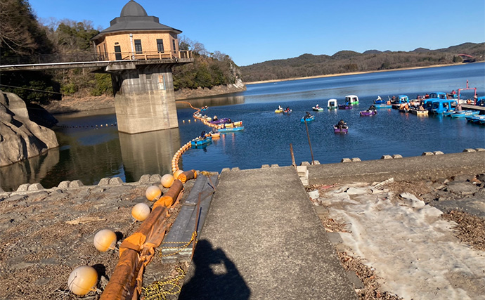 入鹿池ボートワカサギ釣りが絶好調！【愛知】魚影濃く本命638匹を手中