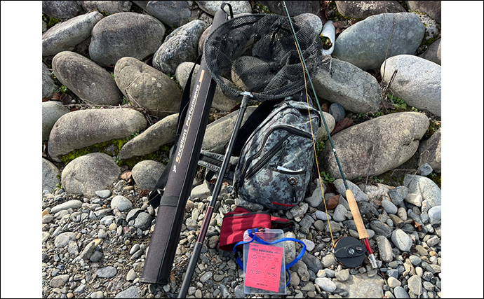 電車での管理釣り場釣行は小旅行気分？　フライフィッシングでニジマス25匹好捕