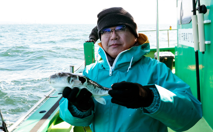 「トラフグ専門船で本命連発！」カットウ釣り初挑戦者もヒットして船中12尾【東京湾・吉野屋】
