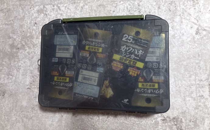 100円均一ショップで買うことができる【ワカサギ釣りの必携小道具4選】