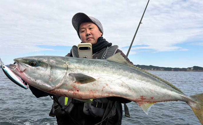 沖磯キャスティングゲームで80cm超えブリをキャッチ！【熊本・天草】潮動かずも移動で一発ヒット