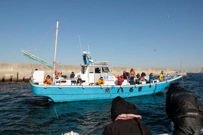 生餌のように動く金属？　可動式ステンレスルアー「メタリアル」登場【今週の釣りニュース4選】