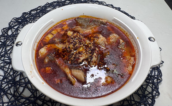 味噌や日本酒で消えない魚の頑固な「泥臭さ」　四川の水煮なら美味しく食べられるかも？