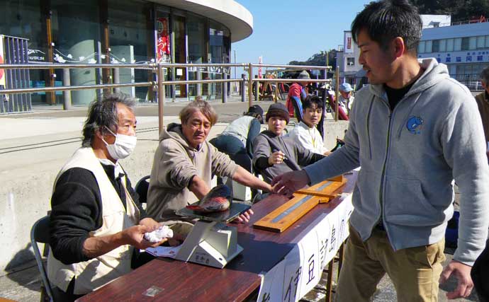 船中泊付きの離島釣り大会に参加【伊豆大島】まさかの優勝＆特別賞を同時受賞！